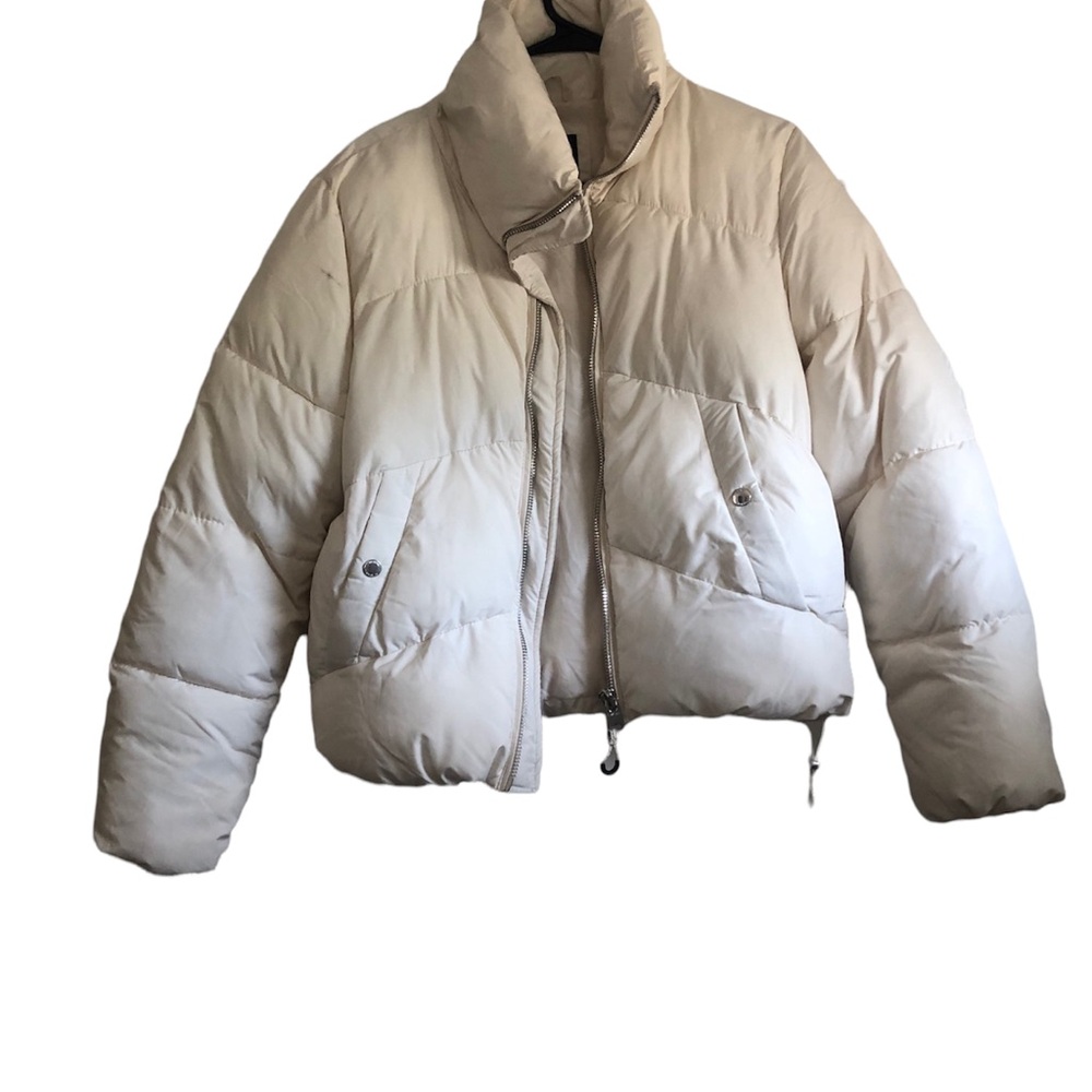 Bershka/ Zara Puffy short Jacket Cream/ Beige S/M